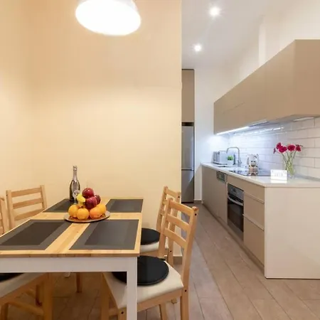 Appartement And Cozy Next To The Parliament *